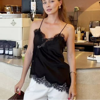 Top Lou-Anne